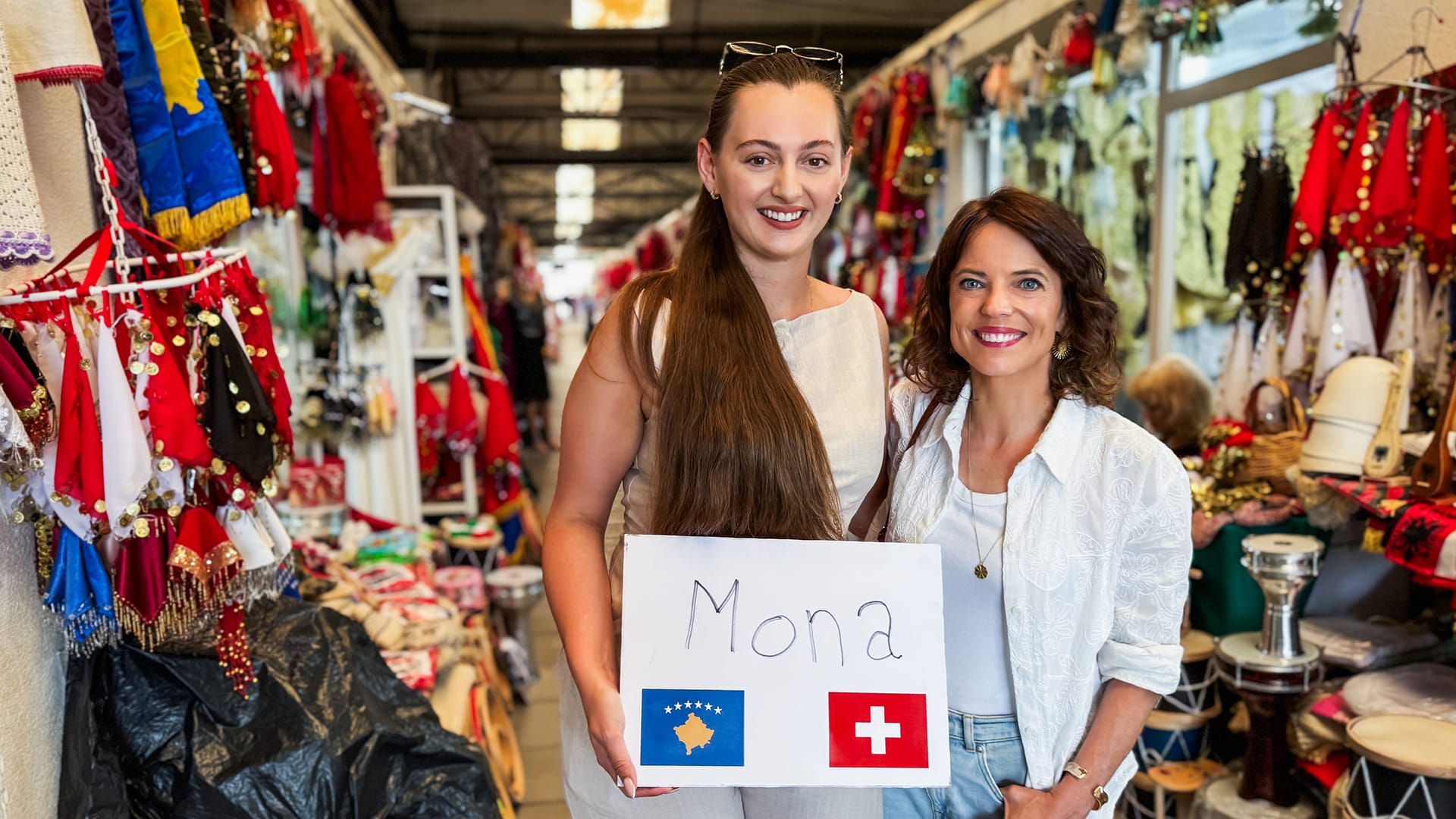Mona im Kosovo – Die Diaspora feiert ihre Heimat