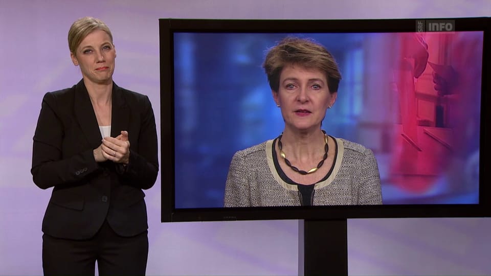 Bundesrätin Simonetta Sommaruga spricht zur Änderung des Asylgesetzes ...