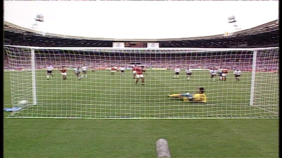 Archiv: Die Tore beim 1:1 zwischen England und der Schweiz 1996