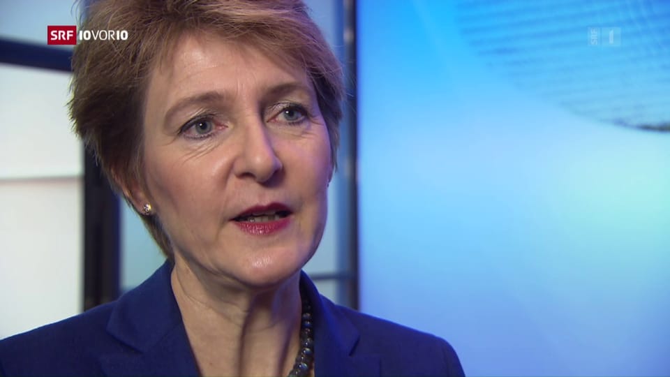 FOKUS: Interview mit Bundesrätin Simonetta Sommaruga - 10 vor 10 - Play SRF