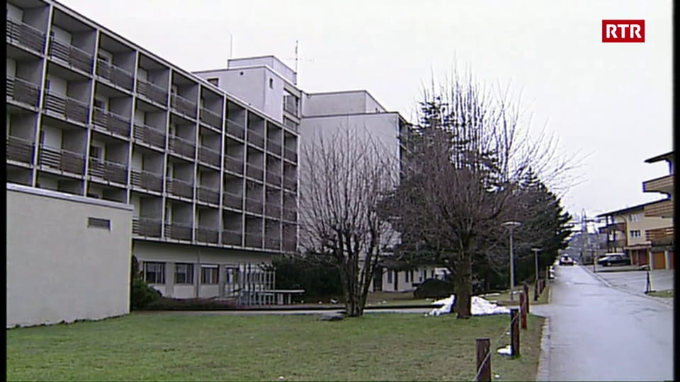 27-02-2003 Telesguard - Lhotel Acla da Fontauna vegn renovà