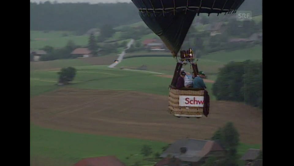 Schweiz aktuell unterwägs. Mit dem Ballon BallonStart Play SRF