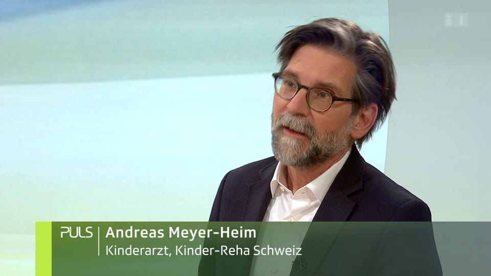 Puls Nach Sturz auf Kopf Wann zum Arzt mit dem Kind? Play SRF