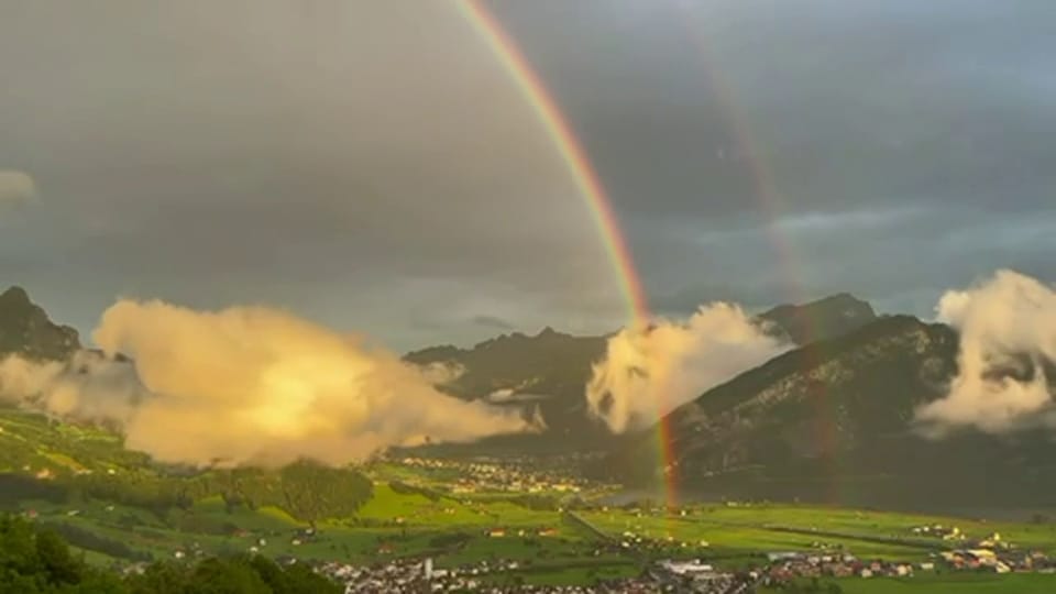 Regenbogen über Steinen/SZ, August 2021, Karo Bermich
