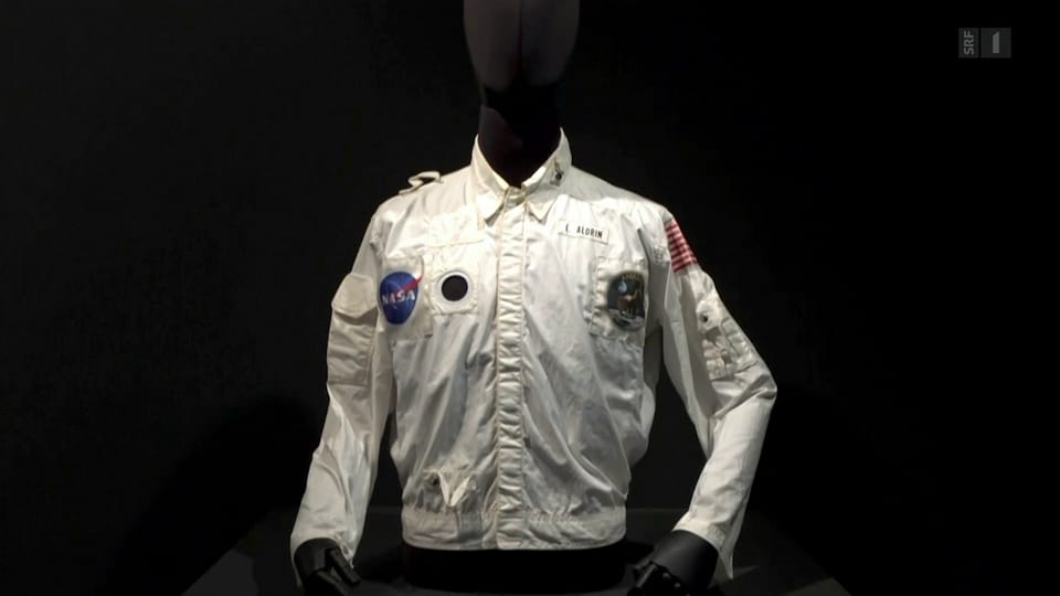«Apollo 11»-Jacke von Ex-Astronaut Aldrin versteigert