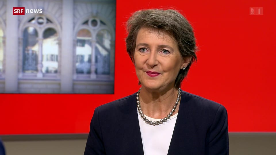 FOKUS: Energieministerin Sommaruga zum Winterstrom im Interview - 10 ...