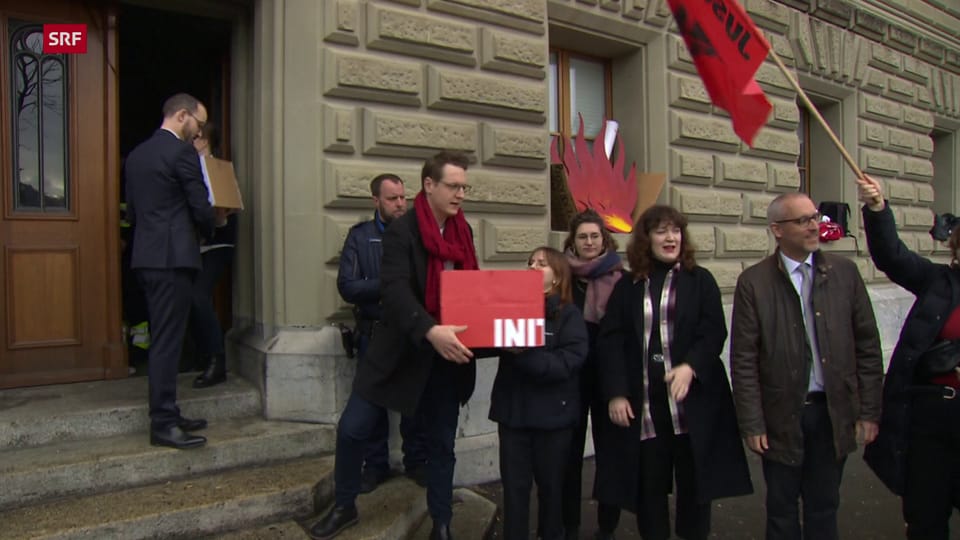 Archiv: Juso reicht Initiative in Bern ein