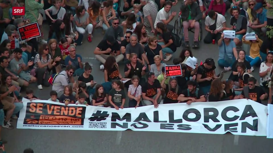 10'000 Menschen protestieren in Mallorca