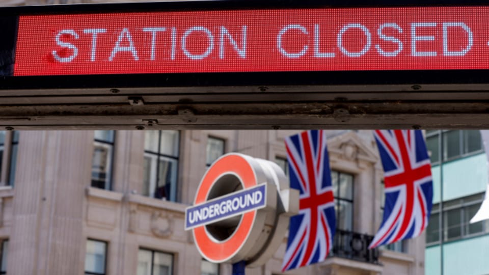 GB: Bahnstreik als Auftakt zum «Sommer der Unzufriedenheit»