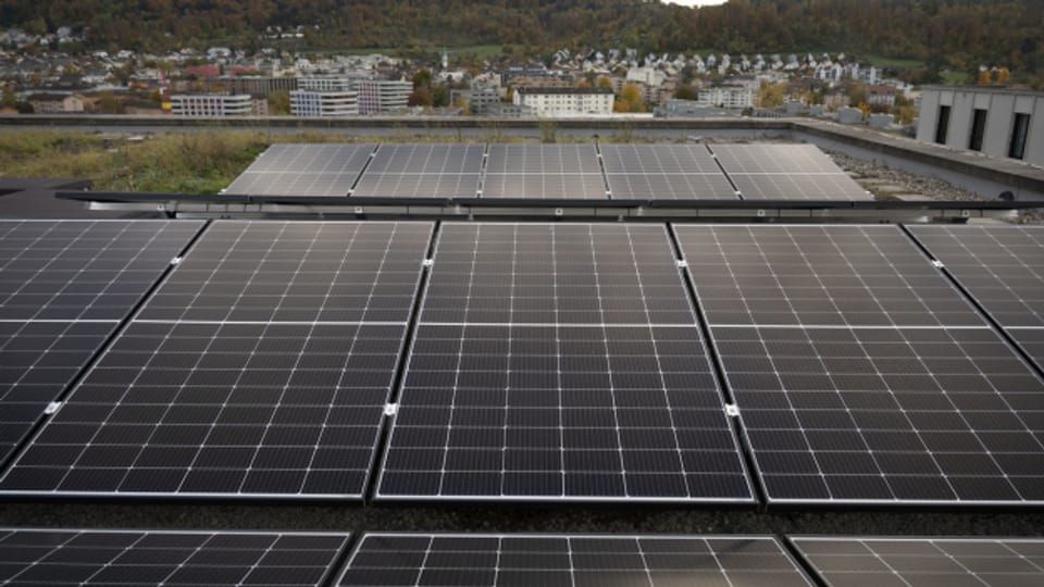 Grosse Solaranlagen überfordern das Stromnetz