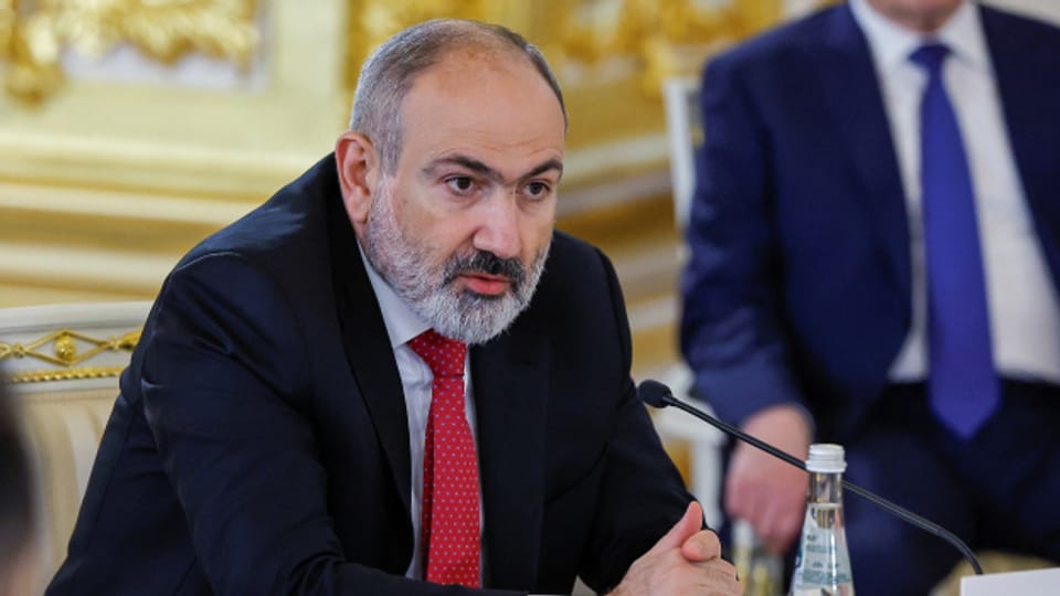 Armeniens Regierungschef unter Druck
