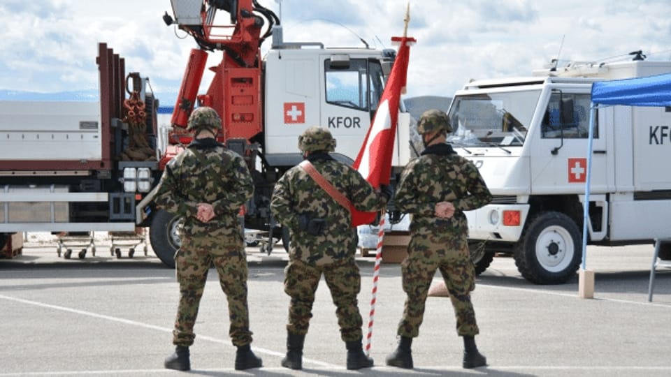 Schweizer Armee im Ausland: die Erfahrungen im Kosovo