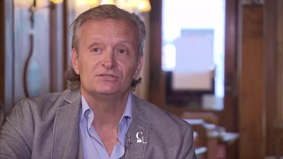 Entretien avec Pascal Hasler, Café du Midi, Fribourg - Couleurs locales ...