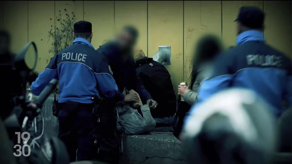 A Genève, le sentiment d'insécurité est en baisse selon un sondage mené auprès des habitants. - 19h30 - Play RTS