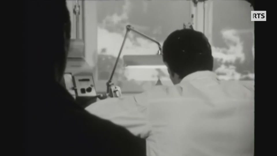 Un horloger nous parle de son métier, 58 ans après - rts.ch