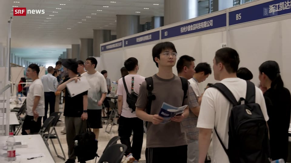 Chinas Jungendarbeitslosigkeit trotz vieler hochgebildeter Absolventen