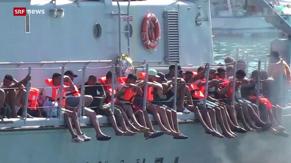 Archiv: Dutzende Migrantinnen und Migranten vor Lampedusa aus dem Meer gerettet