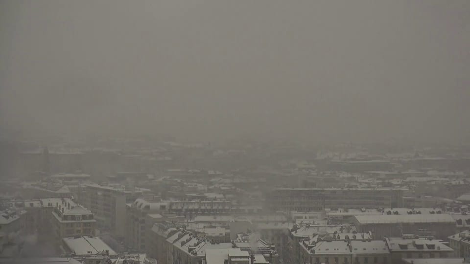 Schneefall in Genf, Dienstag 15.11 Uhr, SRFWetterkanal