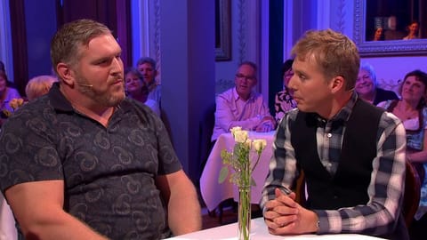 Gesichter & Geschichten - Christian Stucki fast zu spät an der Solothurner  Chesslete - Play SRF