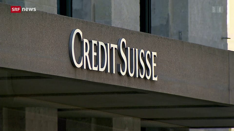 Der Credit Suisse laufen die Kunden davon