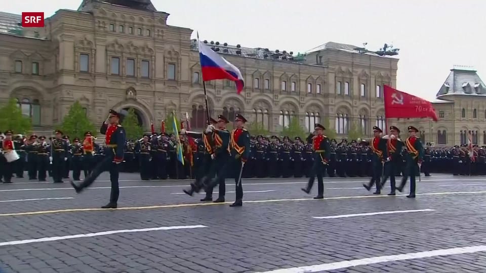 Militärparade in Moskau zum Sieg über Nazi-Deutschland