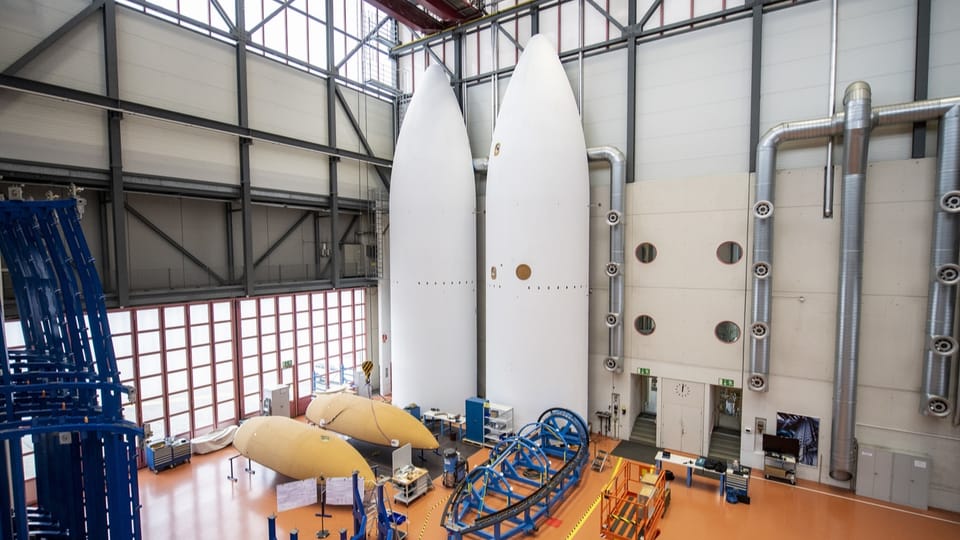 Ruag International - Emmen bäckt Raketenspitzen fürs Weltall - News - SRF