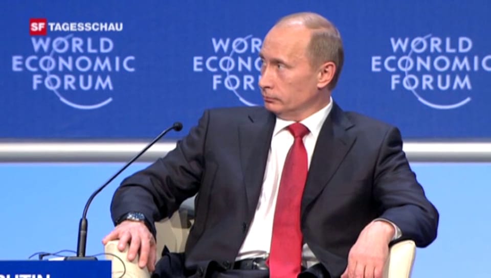 2009: Putin kritisiert die USA wegen der Finanzkrise