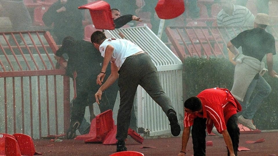 Ultras von Roter Stern: Vom Stadion in die Kriege der 90-er Jahre