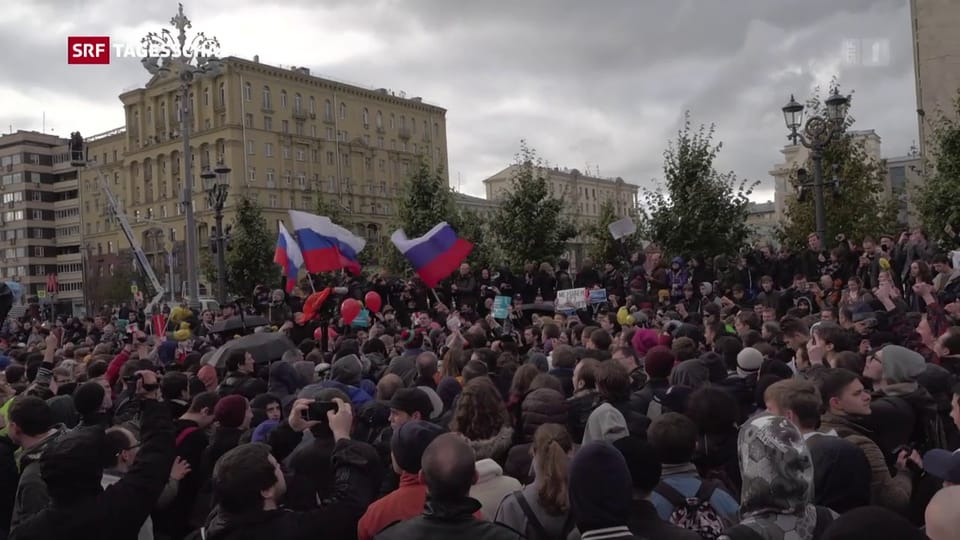 Wladimir Putin – Demos zum Geburtstag