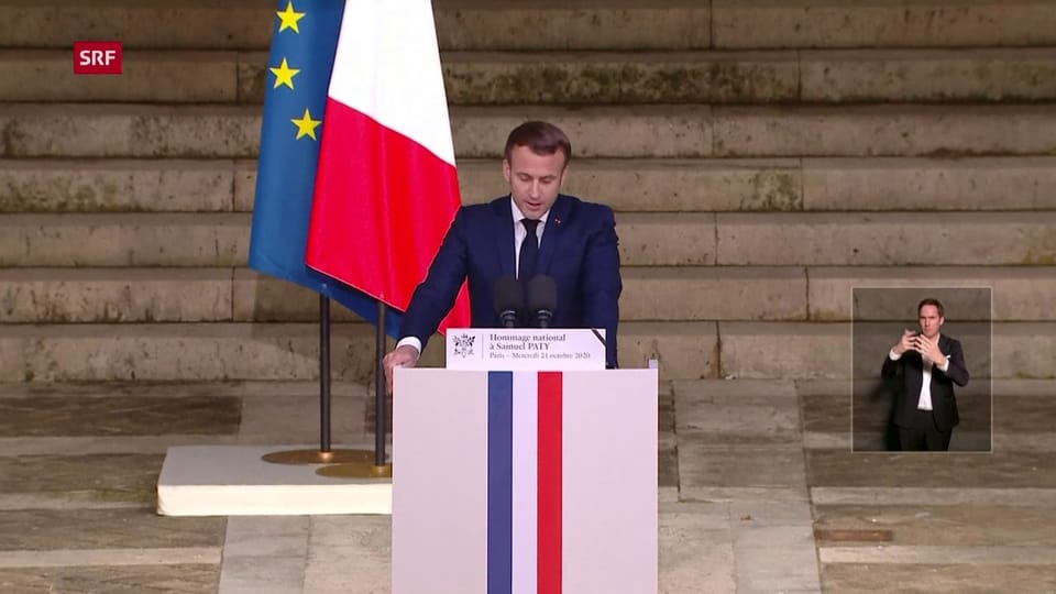 Aus dem Archiv: Macron hält emotionale Rede für Samuel Paty