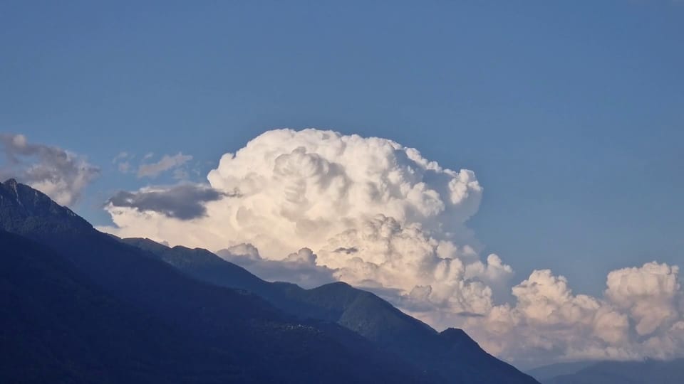 Imposante Gewitterwolken beim Lago Maggiore/TI, 3. Juli, Irene Eichhorn