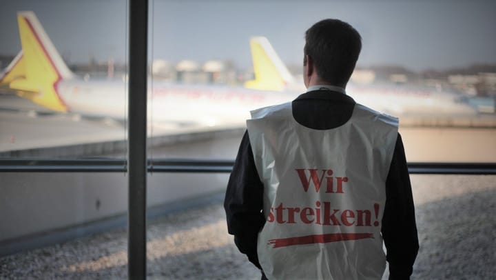 Archiv: Warnstreiks an deutschen Flughäfen wegen Tarifverträgen