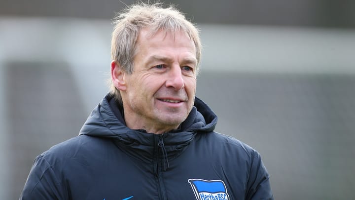 Aus dem Archiv: Klinsmann überrascht bei der Hertha mit Rücktrittserklärung