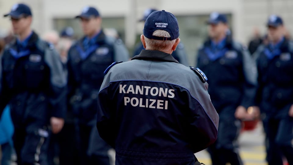 Zwei Aargauer Polizisten müssen vor Gericht