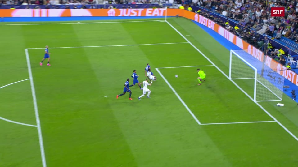 Archiv: Benzema trifft gegen Chelsea