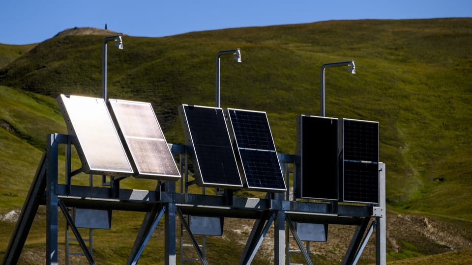 Fördergelder für Fotovoltaik - Ausbau der Solarenergie soll gezielter  unterstützt werden - News - SRF