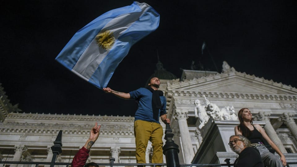 Argentinien: Tausende protestieren gegen Mileis Wirtschaftskurs