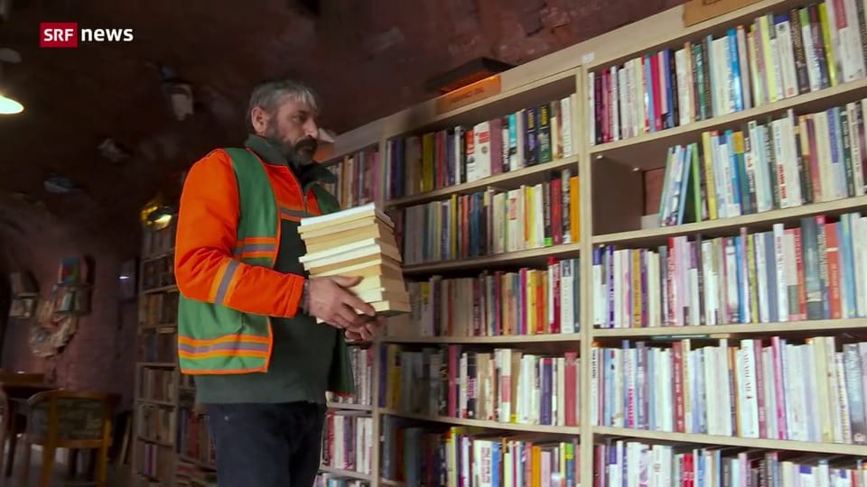 «Die Idee»: Müllmänner betreiben Bibliothek in Ankara 