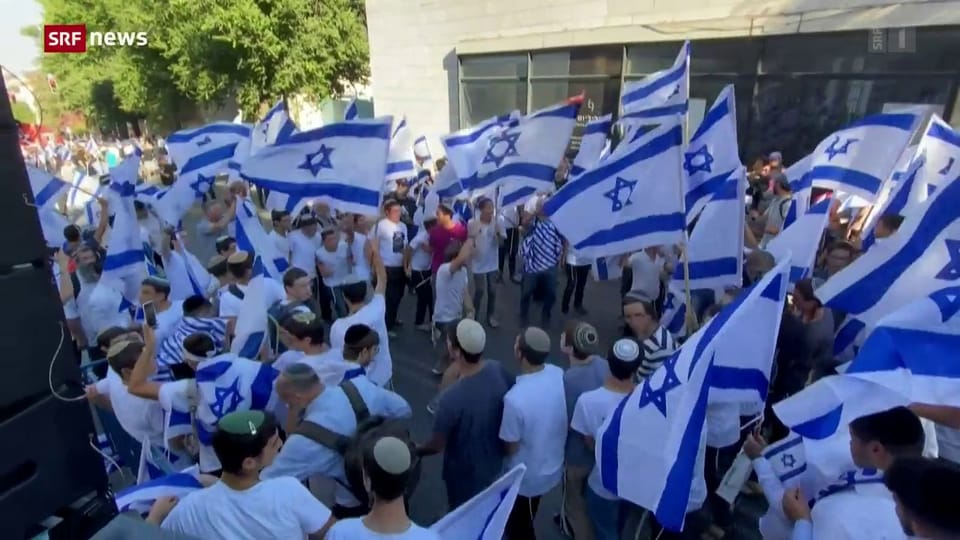 Tagesschau Umstrittener Flaggenmarsch In Israel Schürt Furcht Vor Gewalt Play Srf
