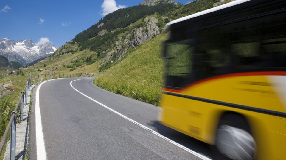 Postauto will bis Ende Jahr mit 100 elektrischen Bussen präsent sein