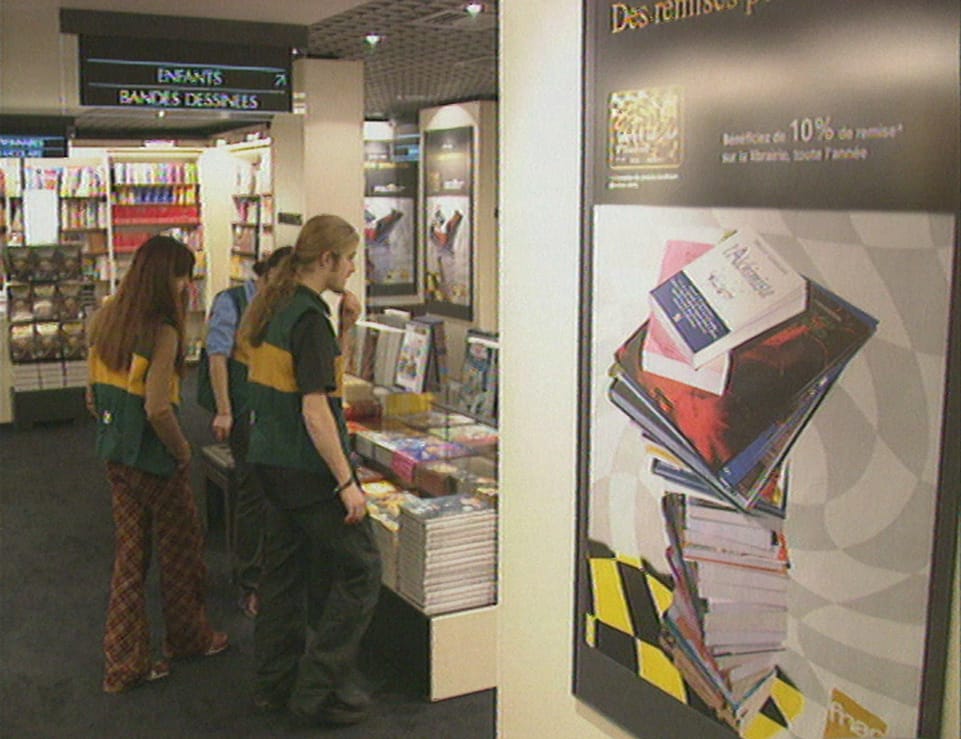 Le Téléjournal - La FNAC débarque - Play RTS