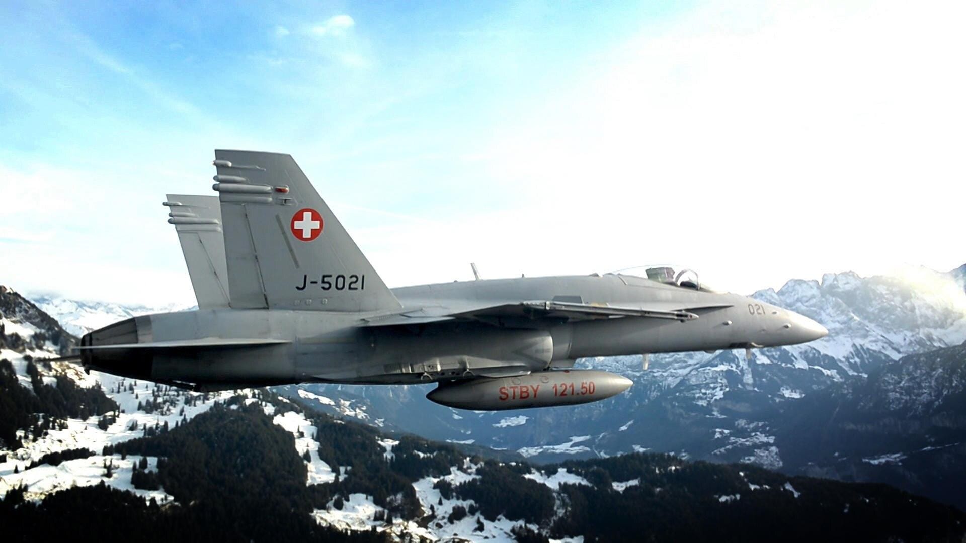 Swiss military jet crash: public prosecutor seeks suspended prison sentences