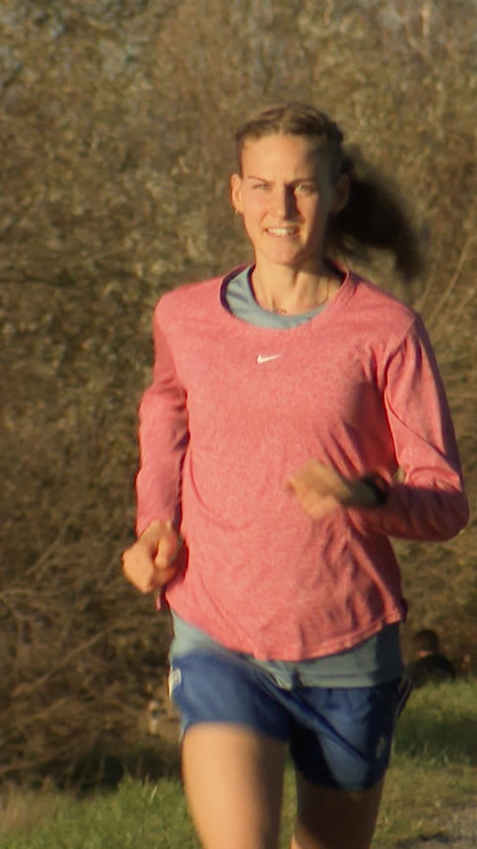 Ab.doc Ris Von der Hobbyläuferin zum Marathon-Talent - SRF News Videos - Play SRF