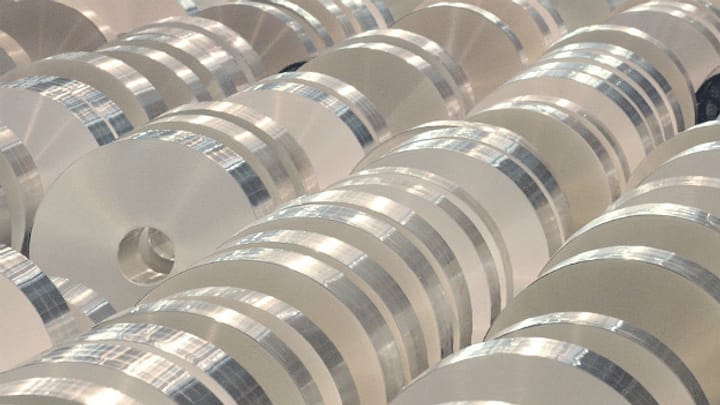Der Aluminiumkonzern Alcoa legt die Jahreszahlen vor.
