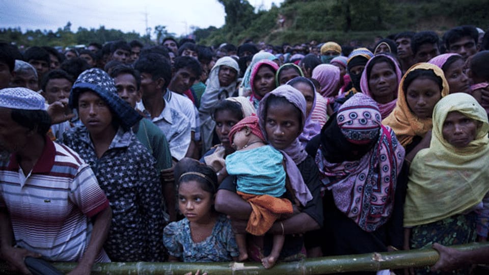 Burmesische Deserteure bekennen sich zu Verbrechen an Rohingya