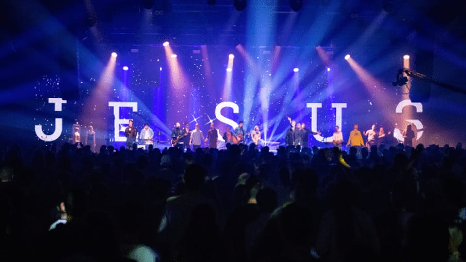 6000 Jugendliche am «Praisecamp» in der Messe Basel
