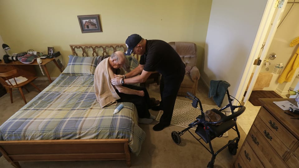 Nicht für Gotteslohn: Wer Angehörige pflegt, soll etwas verdienen Nicht für Gotteslohn: Wer Angehörige pflegt, soll etwas verdienen