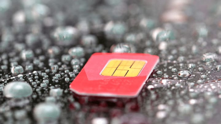 Swisscom hebt unsinnige SIM-Kartensperre endlich auf