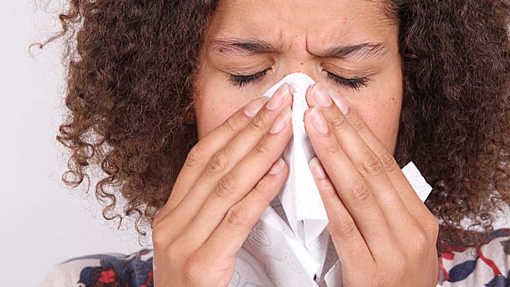 Muss ich mit Grippe trotzdem arbeiten gehen?
