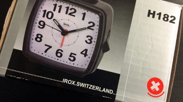 Etikettenschwindel: Irox Switzerland macht Wecker in China